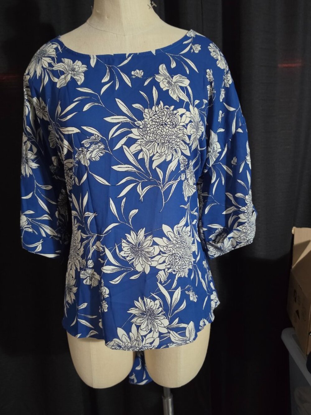 West Kei Julianne tie front blouse